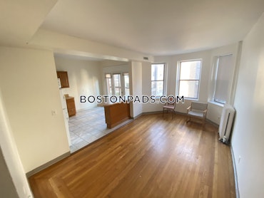 Boston - 3 Beds, 1.5 Baths