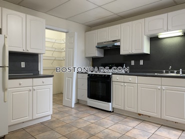 Boston - 2 Beds, 1 Baths