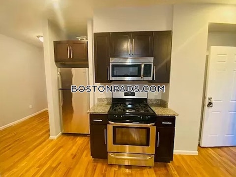 Pinckney St. Somerville photo 7