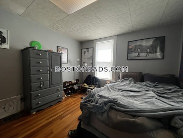 Boston - 3 Beds, 2 Baths