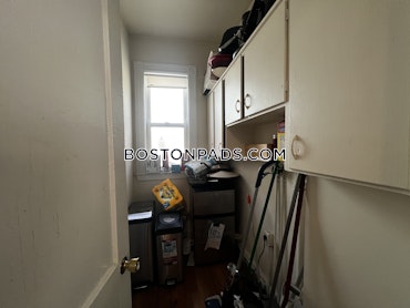 Boston - 3 Beds, 2 Baths