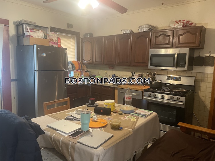 sewall St., Roxbury Crossing