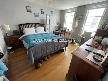 Boston - 3 Beds, 2 Baths