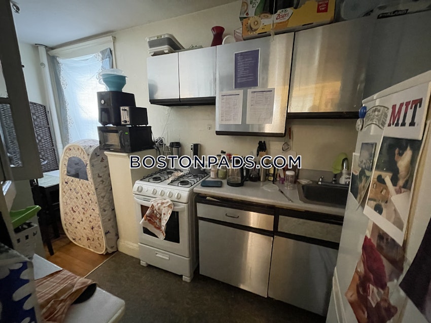 BOSTON - FENWAY/KENMORE - 1 Bed, 1 Bath - Image 2