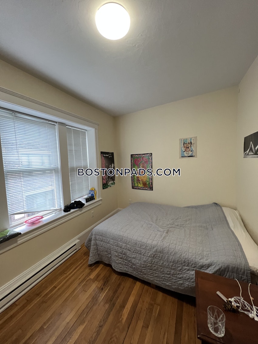 BOSTON - MISSION HILL - 2 Beds, 1 Bath - Image 13