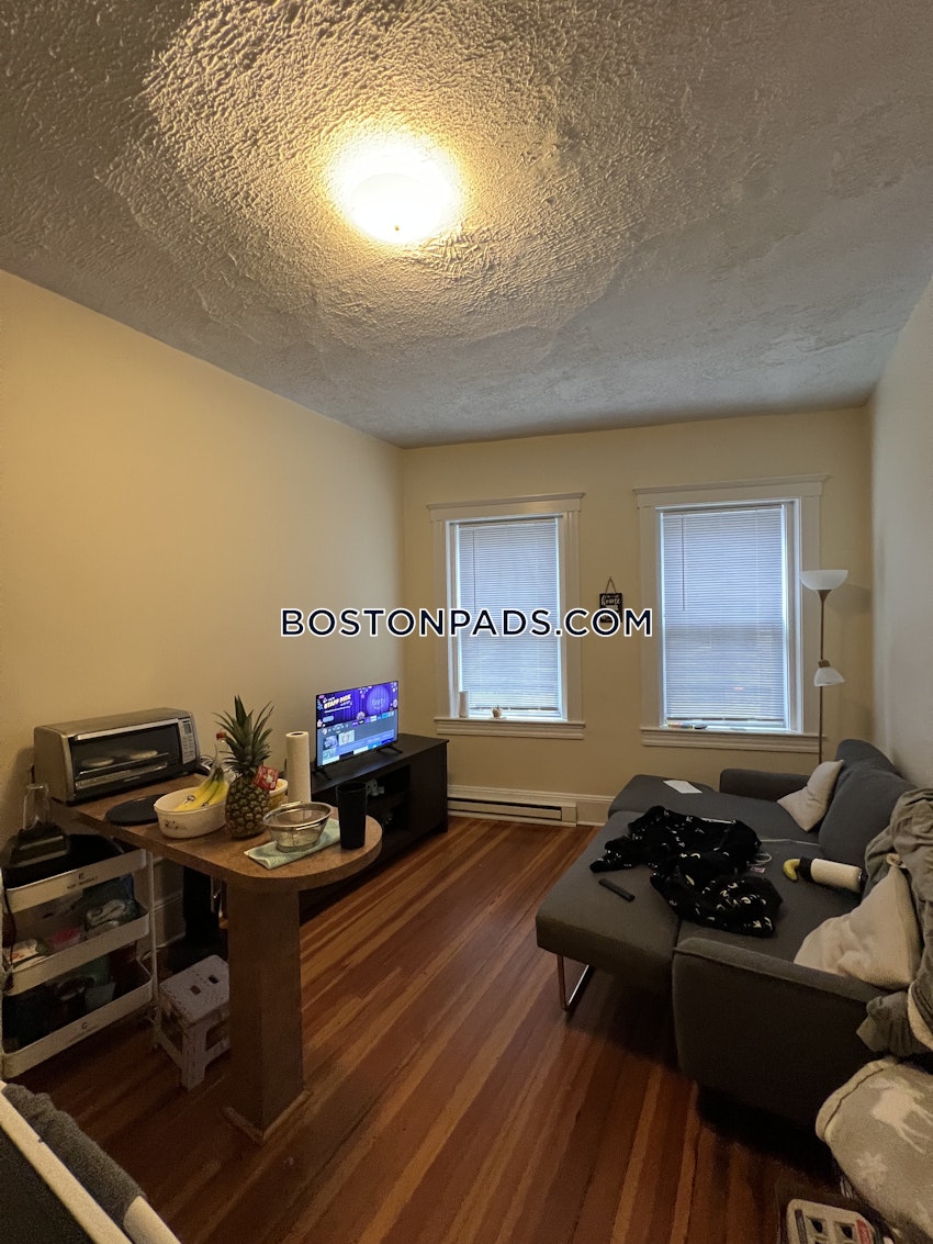 BOSTON - MISSION HILL - 2 Beds, 1 Bath - Image 5