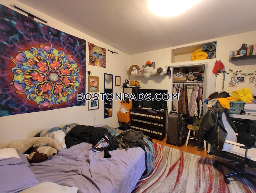 Medford - $5,195+ /month