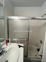 Boylston St., Boston