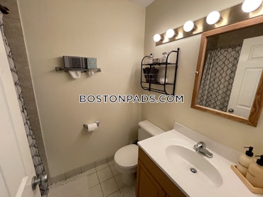 Boston - 2 Beds, 2 Baths