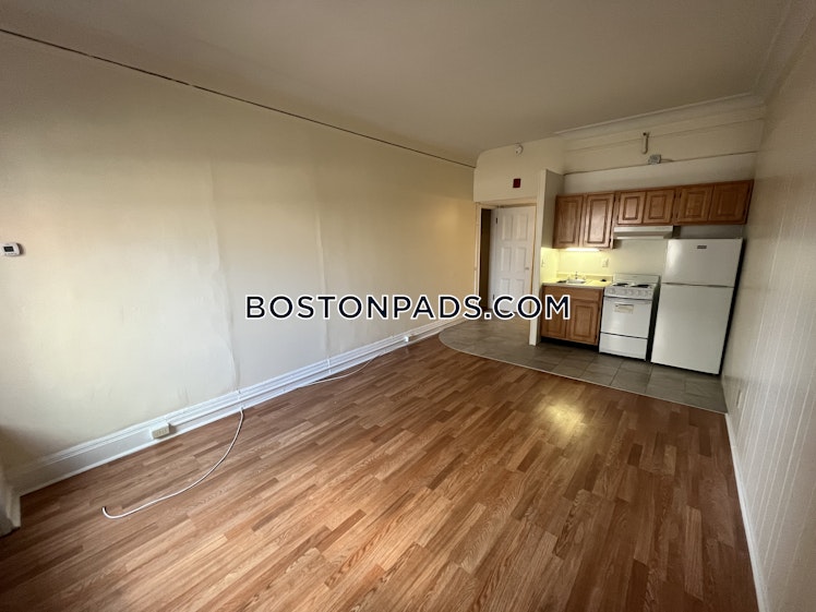 Boylston St., Boston