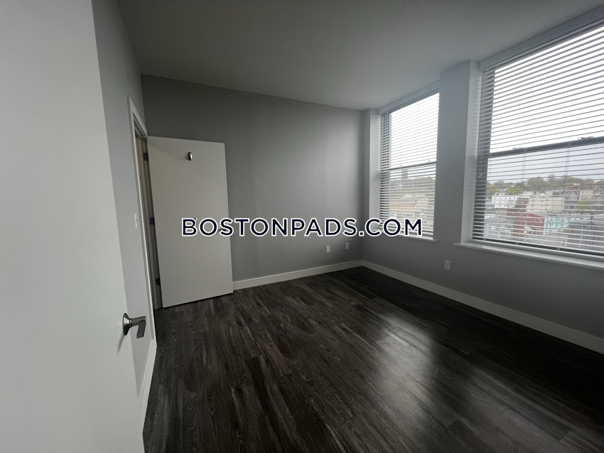 LYNN - 1 Bed, 1 Bath - Image 14