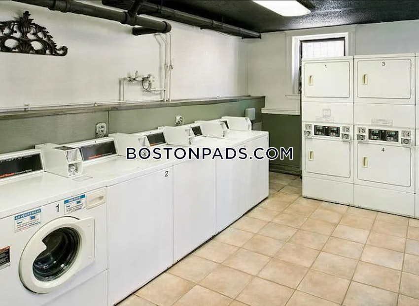 BOSTON - ALLSTON/BRIGHTON BORDER - 2 Beds, 1 Bath - Image 2