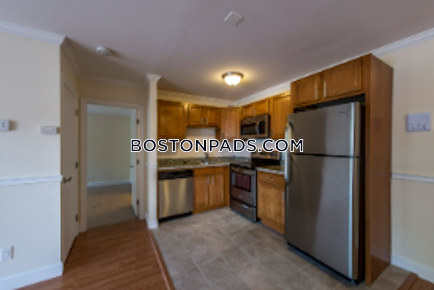 WOBURN - 1 Bed, 1 Bath - Image 3