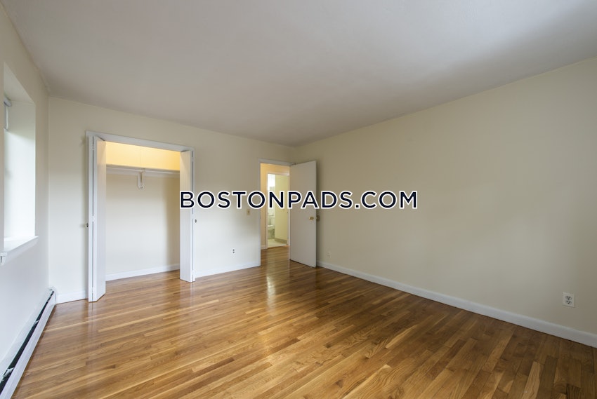 BOSTON - ALLSTON - 2 Beds, 2 Baths - Image 5