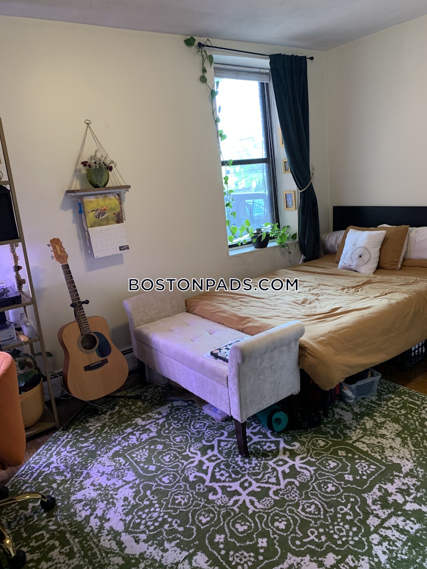 BOSTON - SOUTH BOSTON - EAST SIDE - 3 Beds, 1 Bath - Image 36