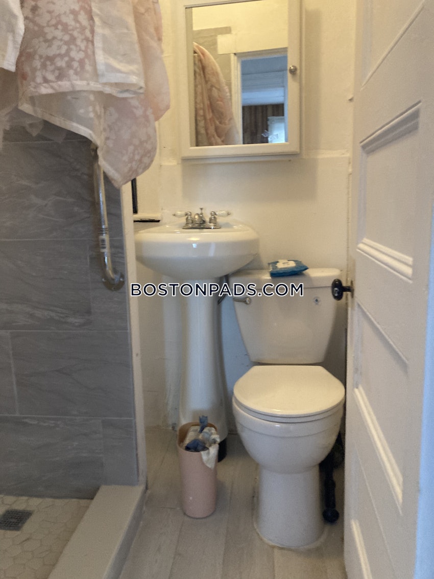 CAMBRIDGE- EAST CAMBRIDGE - 2 Beds, 1 Bath - Image 26