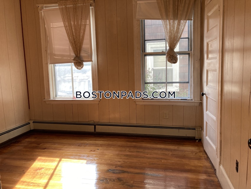 CAMBRIDGE- EAST CAMBRIDGE - 2 Beds, 1 Bath - Image 9