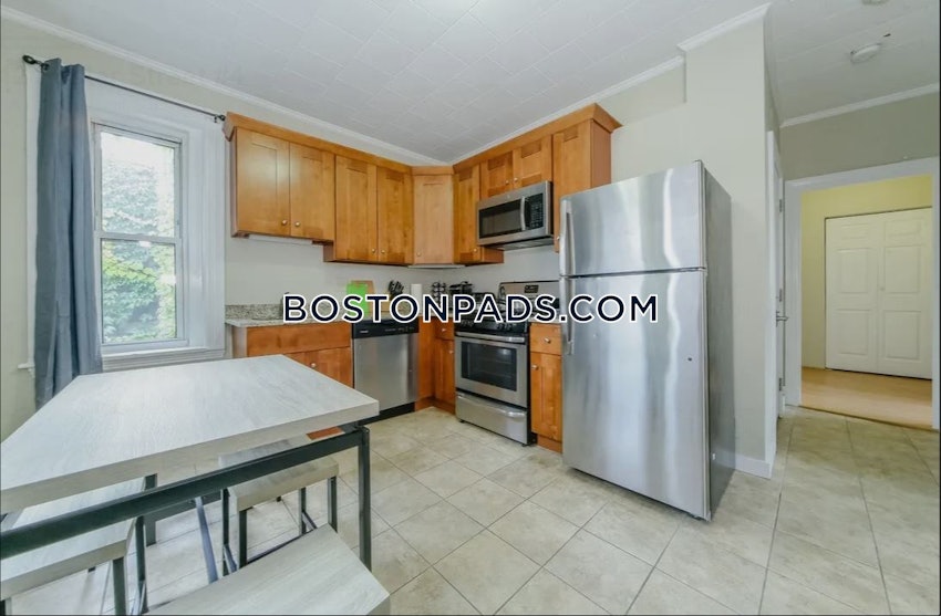 BOSTON - NORTH END - 3 Beds, 1 Bath - Image 1