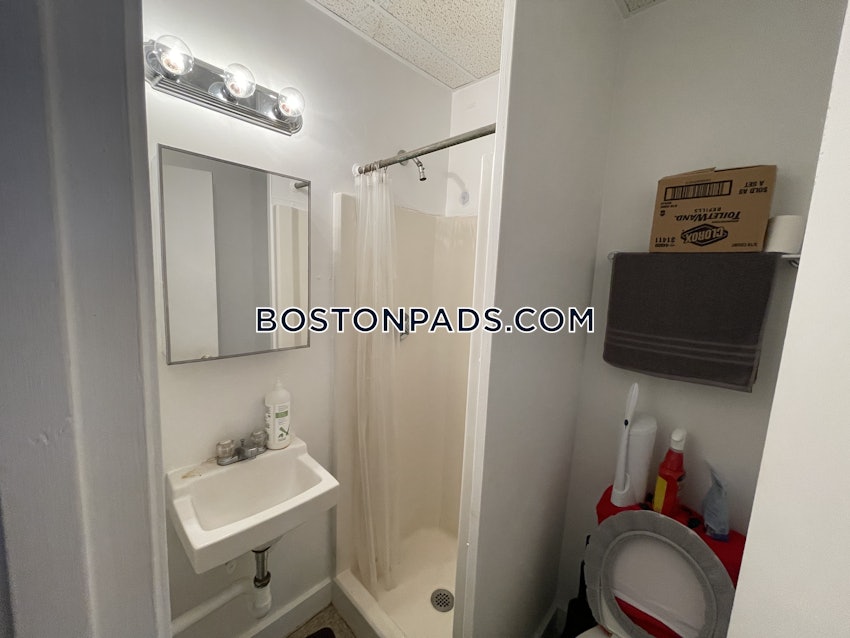 BOSTON - BACK BAY - Studio , 1 Bath - Image 9