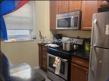 Boston - 2 Beds, 1 Baths