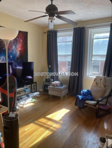 Boston - 2 Beds, 1 Baths