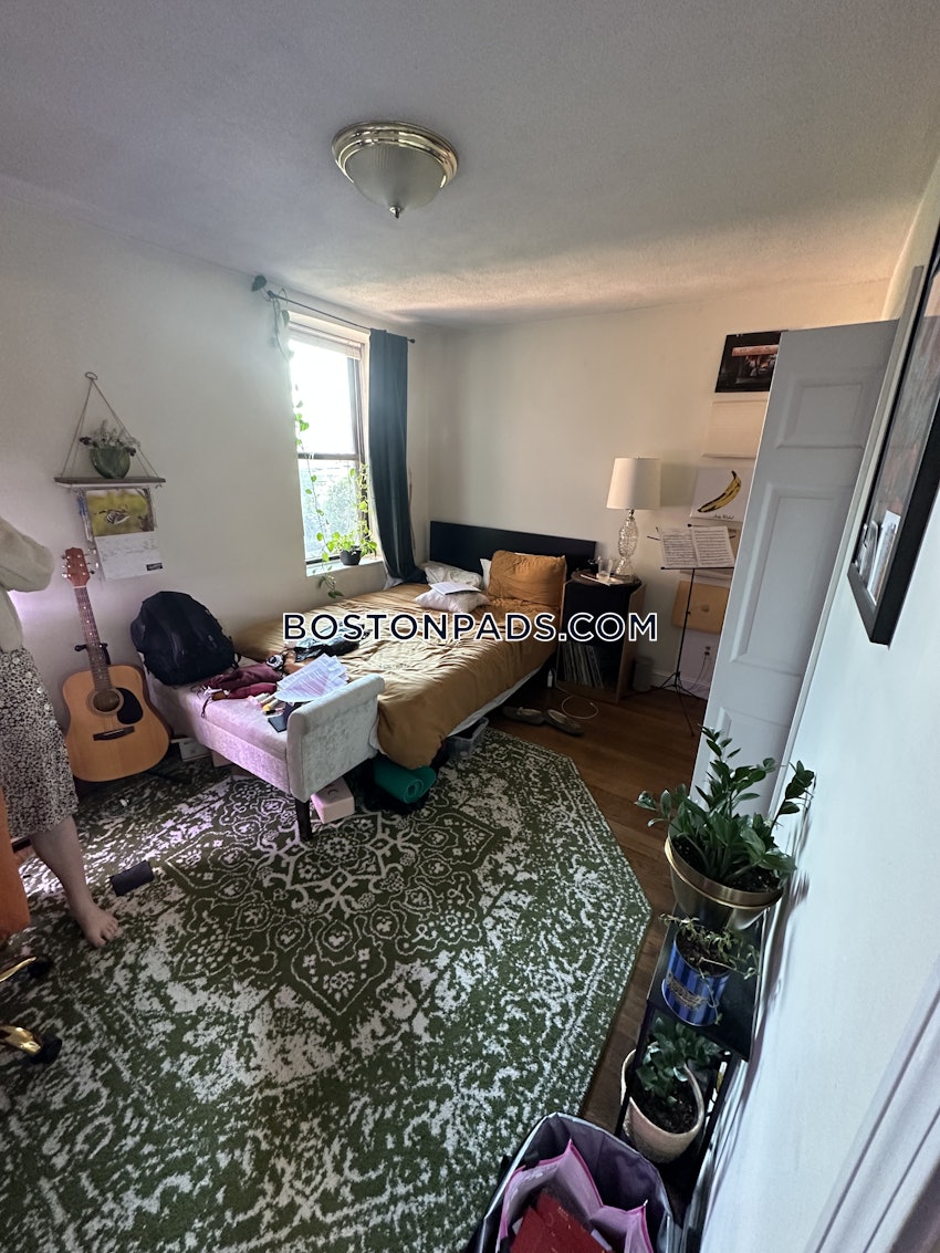 BOSTON - SOUTH BOSTON - EAST SIDE - 3 Beds, 1 Bath - Image 10