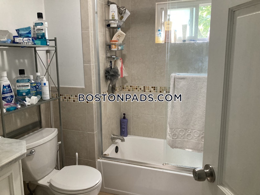 CAMBRIDGE - INMAN SQUARE - 4 Beds, 1 Bath - Image 19