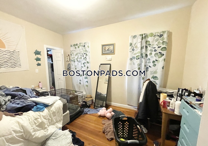 BOSTON - DORCHESTER - SAVIN HILL - 3 Beds, 1 Bath - Image 5