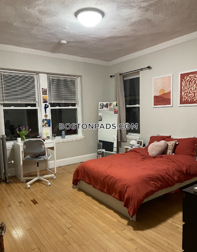 Boston - $4,745+ /mo