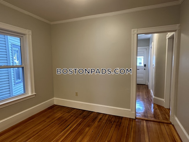 Somerville - $4,600+ /mo