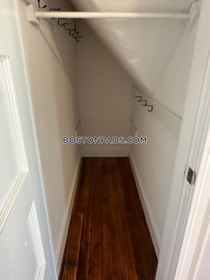 Somerville - $6,850+ /month