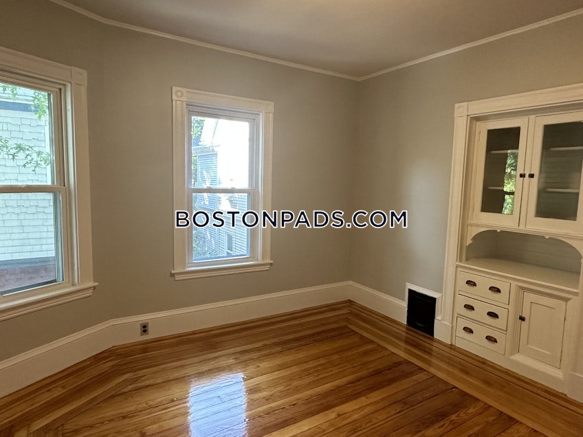 Somerville - $6,850+ /month