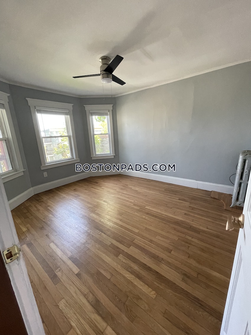 BOSTON - DORCHESTER - ASHMONT - 3 Beds, 1 Bath - Image 2