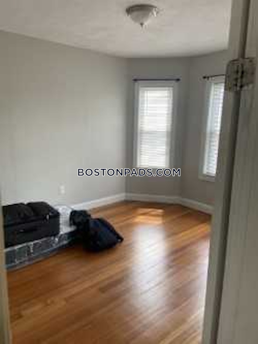 BOSTON - DORCHESTER - SAVIN HILL - 3 Beds, 1 Bath - Image 12