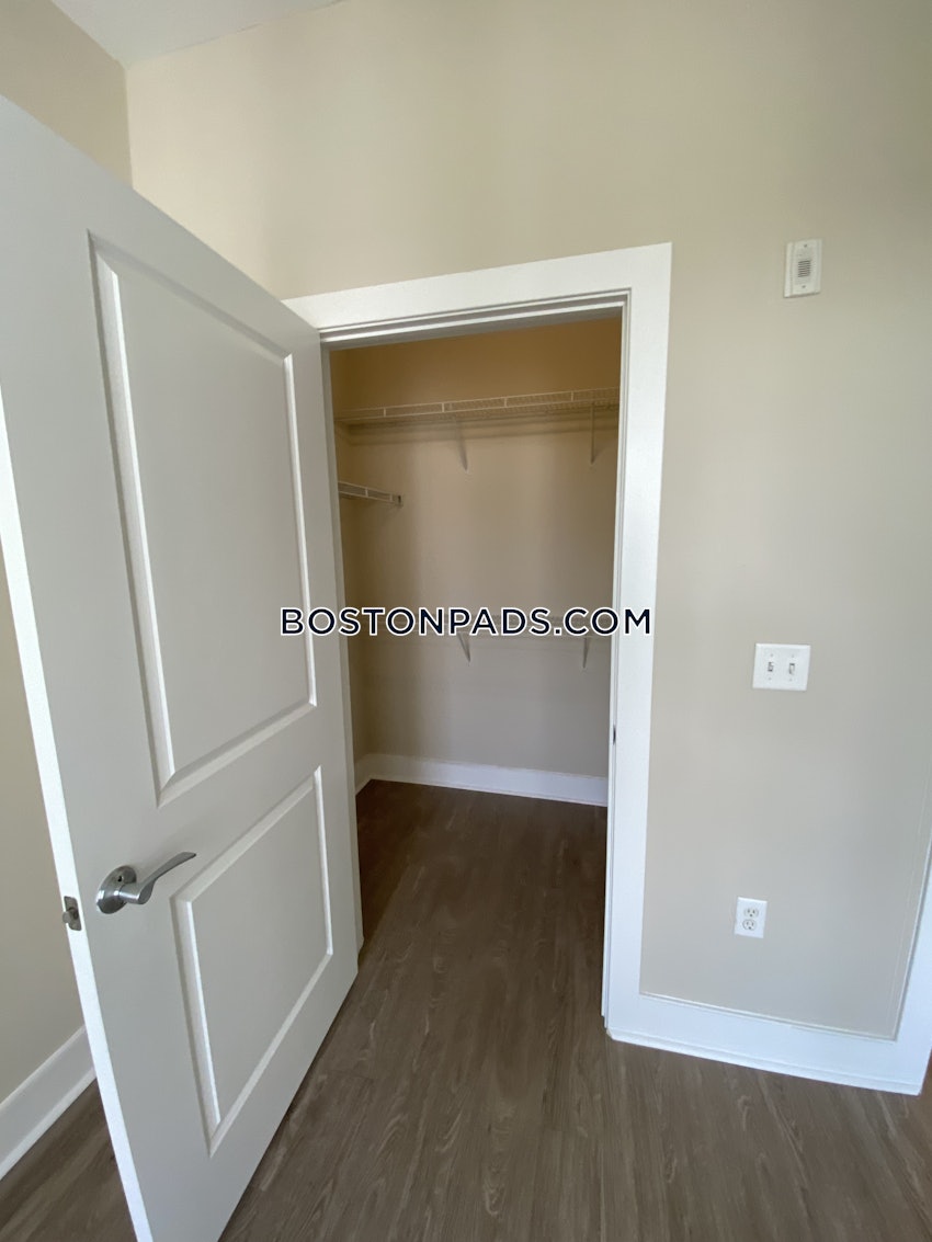 CAMBRIDGE - NORTH CAMBRIDGE - 2 Beds, 2 Baths - Image 43