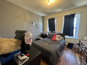 Boston - 2 Beds, 1 Baths