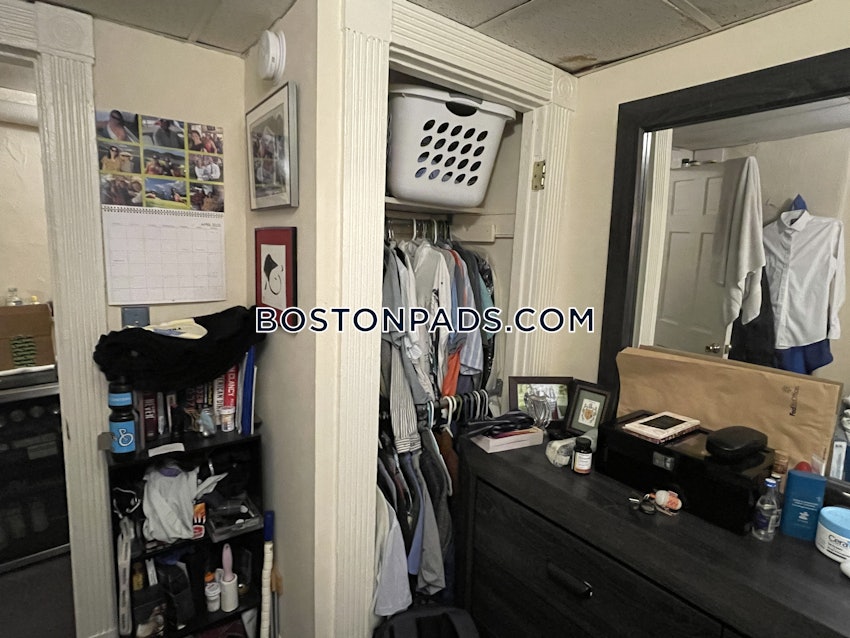 BOSTON - BEACON HILL - 2 Beds, 1 Bath - Image 5