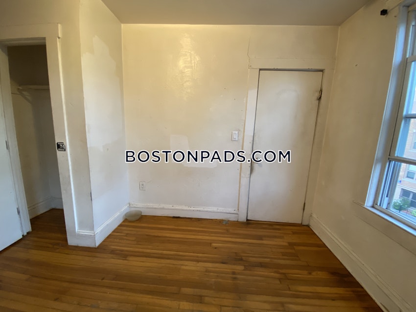 BOSTON - DORCHESTER - GROVE HALL - 5 Beds, 2 Baths - Image 30