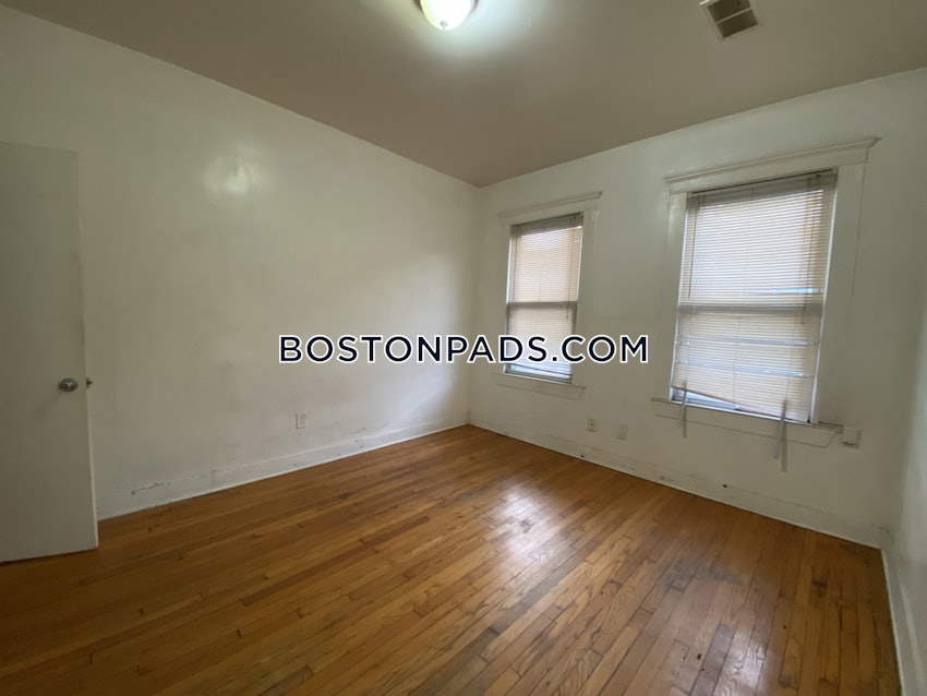 BOSTON - DORCHESTER - GROVE HALL - 5 Beds, 2 Baths - Image 16