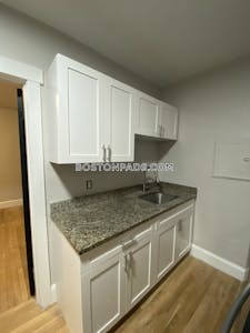 Quincy Apartment for rent 1 Bedroom 1 Bath  Quincy Center - $2,175