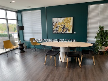 Newton - 0 Beds, 1 Baths