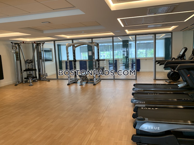 Washington St., Newton