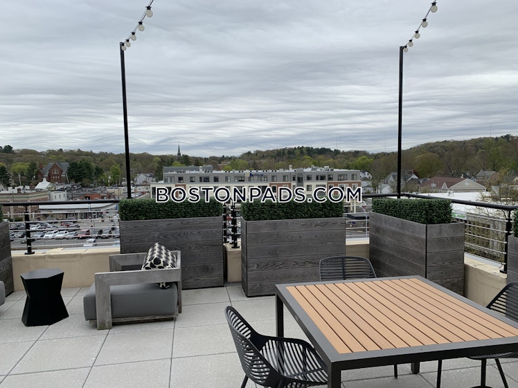 Washington St., Newton