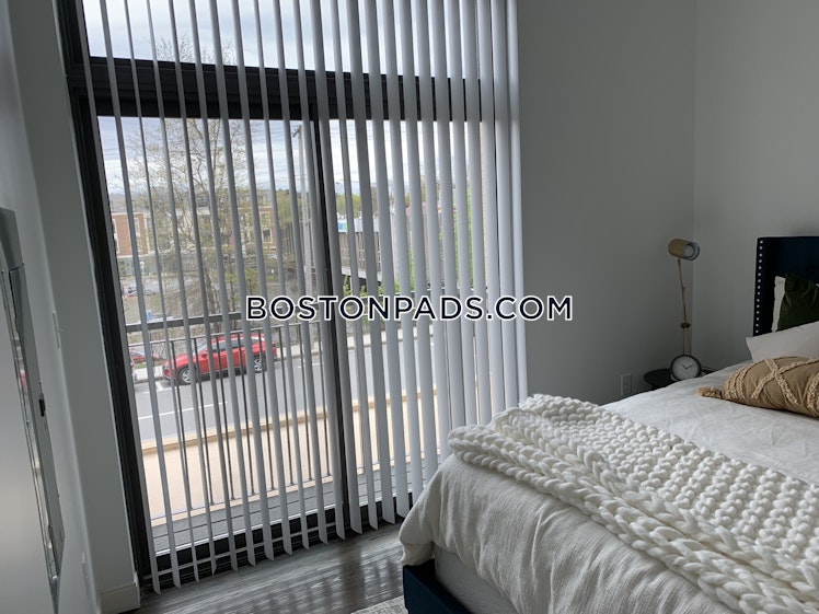 Washington St., Newton