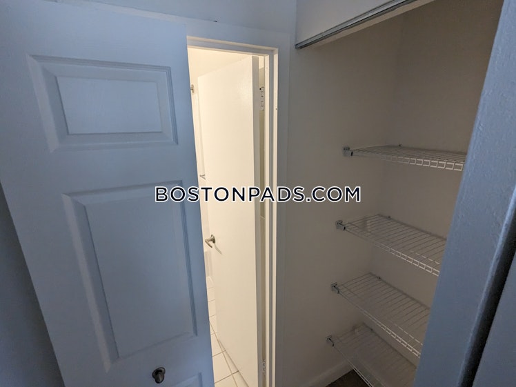 Sant Alphonsus St., Boston