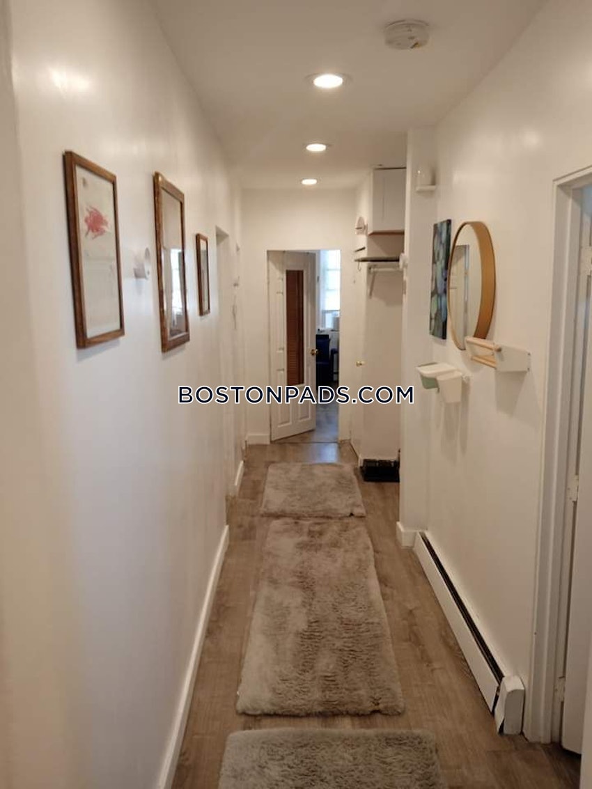 BOSTON - EAST BOSTON - DAY SQ - 3 Beds, 1 Bath - Image 10