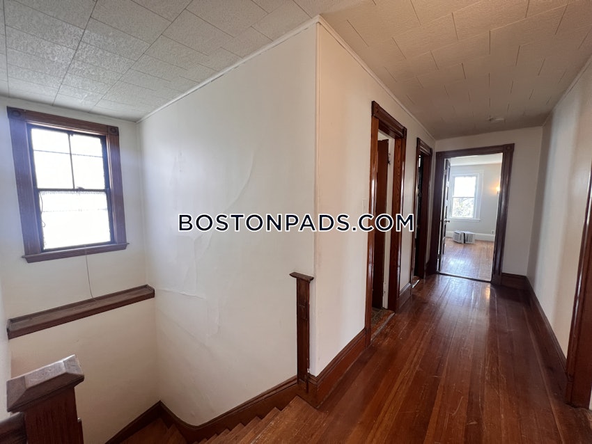 SOMERVILLE - TUFTS - 6 Beds, 2 Baths - Image 6