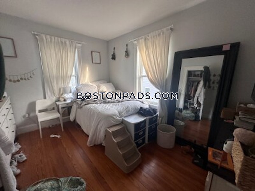 BOSTON - DORCHESTER - ASHMONT - 3 Beds, 1 Bath - Image 1