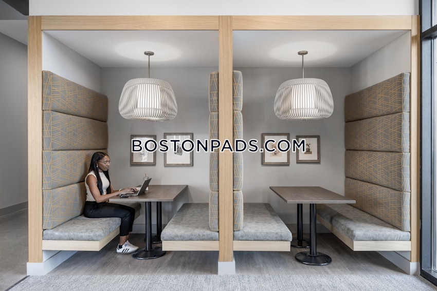 BOSTON - LOWER ALLSTON - 4 Beds, 3 Baths - Image 4