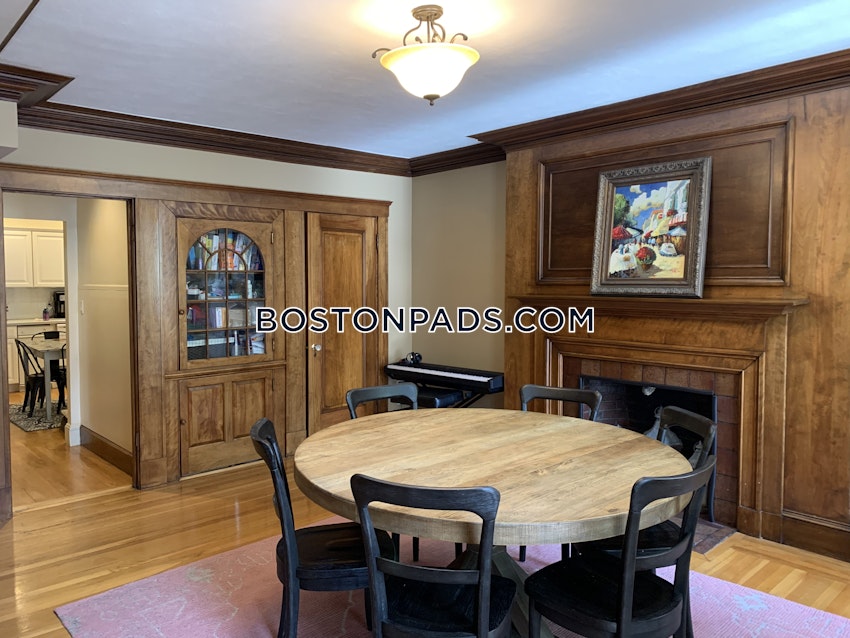 BROOKLINE - BEACONSFIELD - 4 Beds, 3 Baths - Image 31